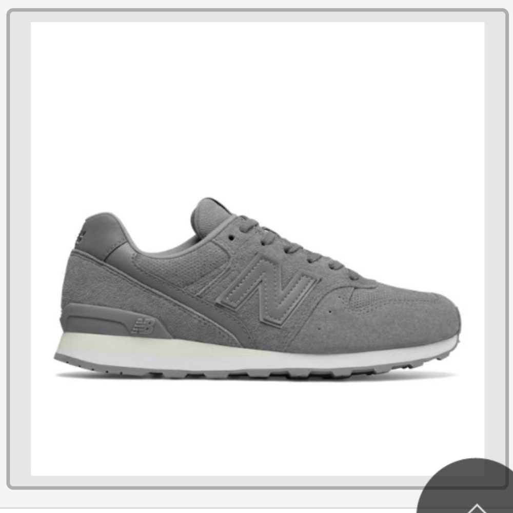 New Balance Grey and white 696 Suade! Like New!